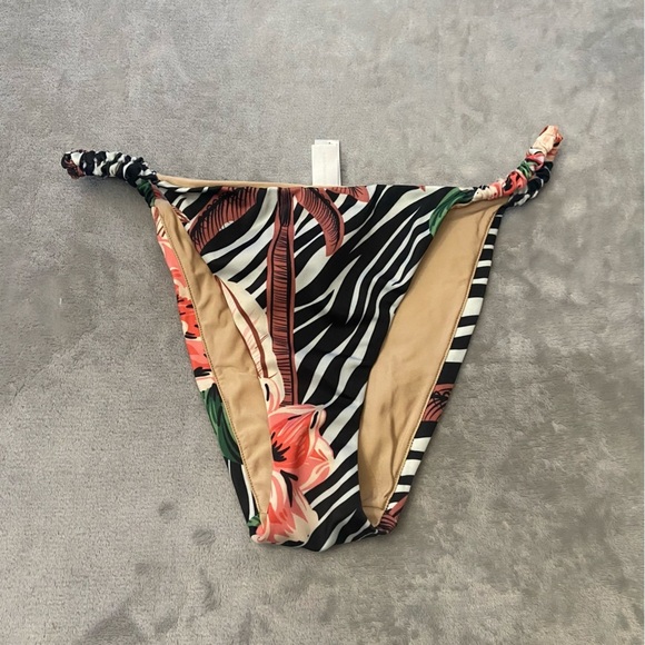 New! Ochie Black White Tropical Zebra Floral Print Swim Bikini Bottom 10606 - Picture 2 of 7